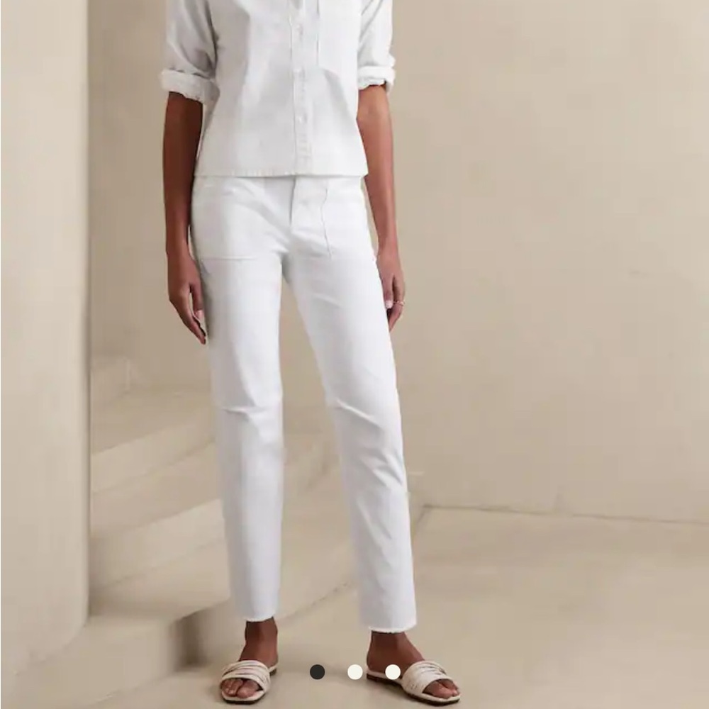 BR Authentic Girlfriend Chino 2 NWT